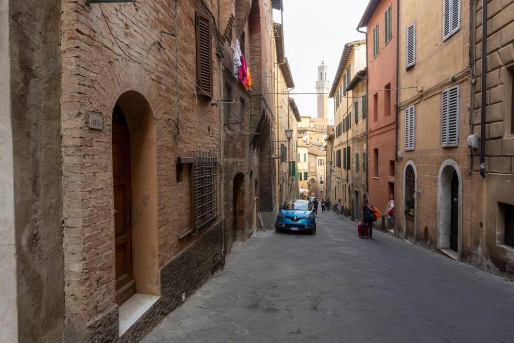Casa Onda - Nel Cuore Della Contrada 锡耶纳 外观 照片