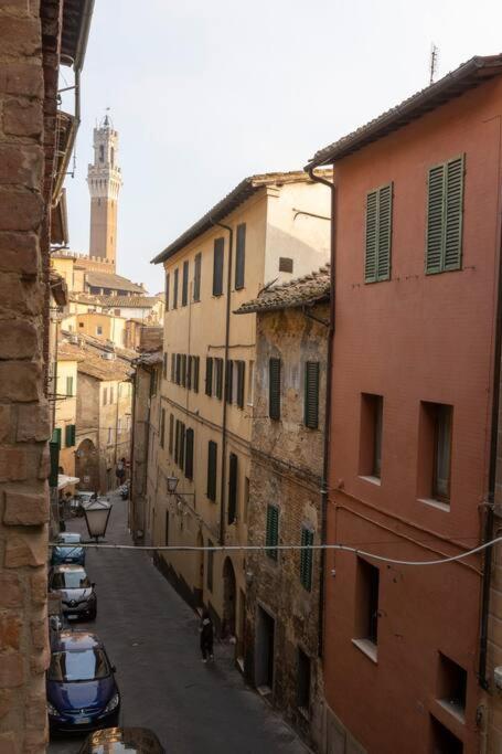 Casa Onda - Nel Cuore Della Contrada 锡耶纳 外观 照片